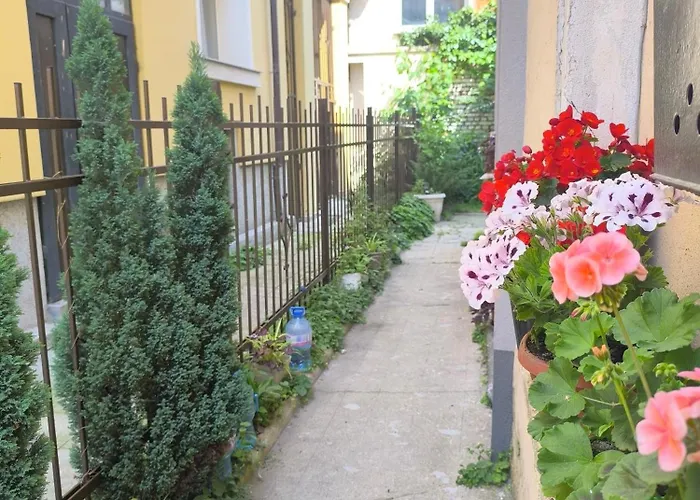 Compass- Super Center * Бургас