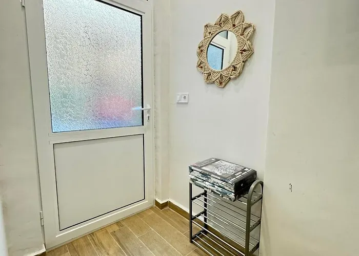 Compass- Super Center Burgas